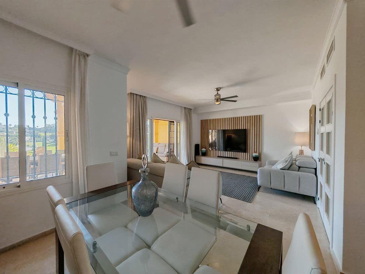 4 Zimmer Reihenhaus zu verkaufen in Mijas mit Pool Garage - 649.000 € (Ref: 9720296)