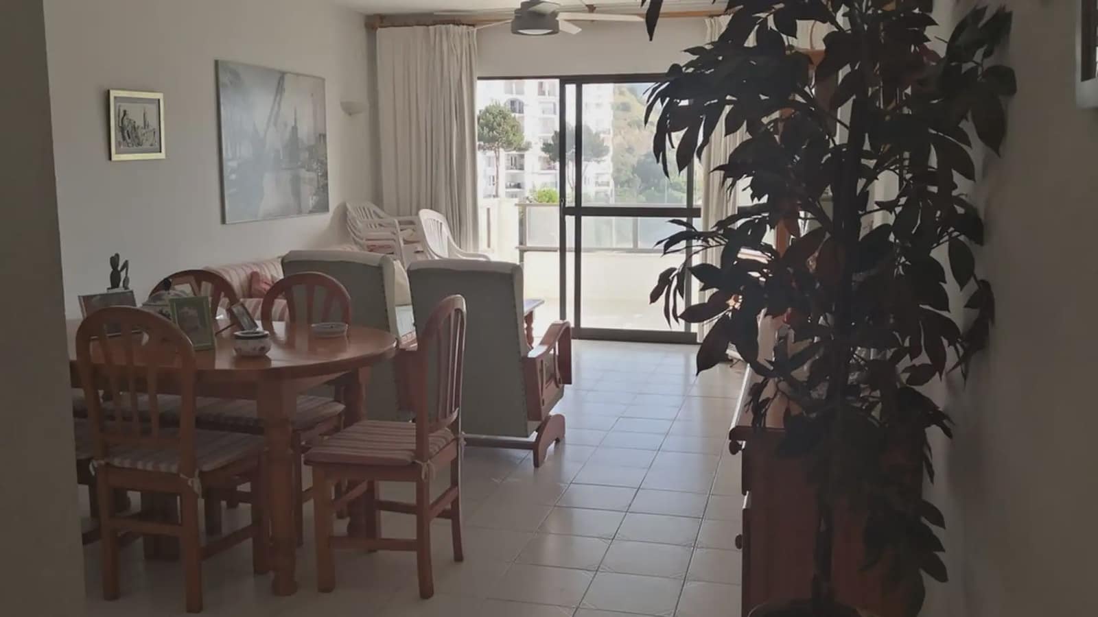 2 slaapkamer Strandappartement te koop in Fuengirola met zwembad garage - € 520.000 (Ref: 9747136)