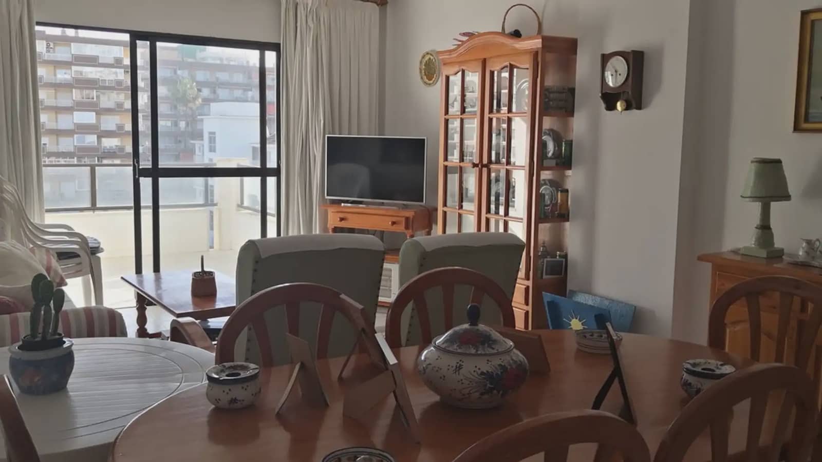 2 slaapkamer Strandappartement te koop in Fuengirola met zwembad garage - € 520.000 (Ref: 9747136)