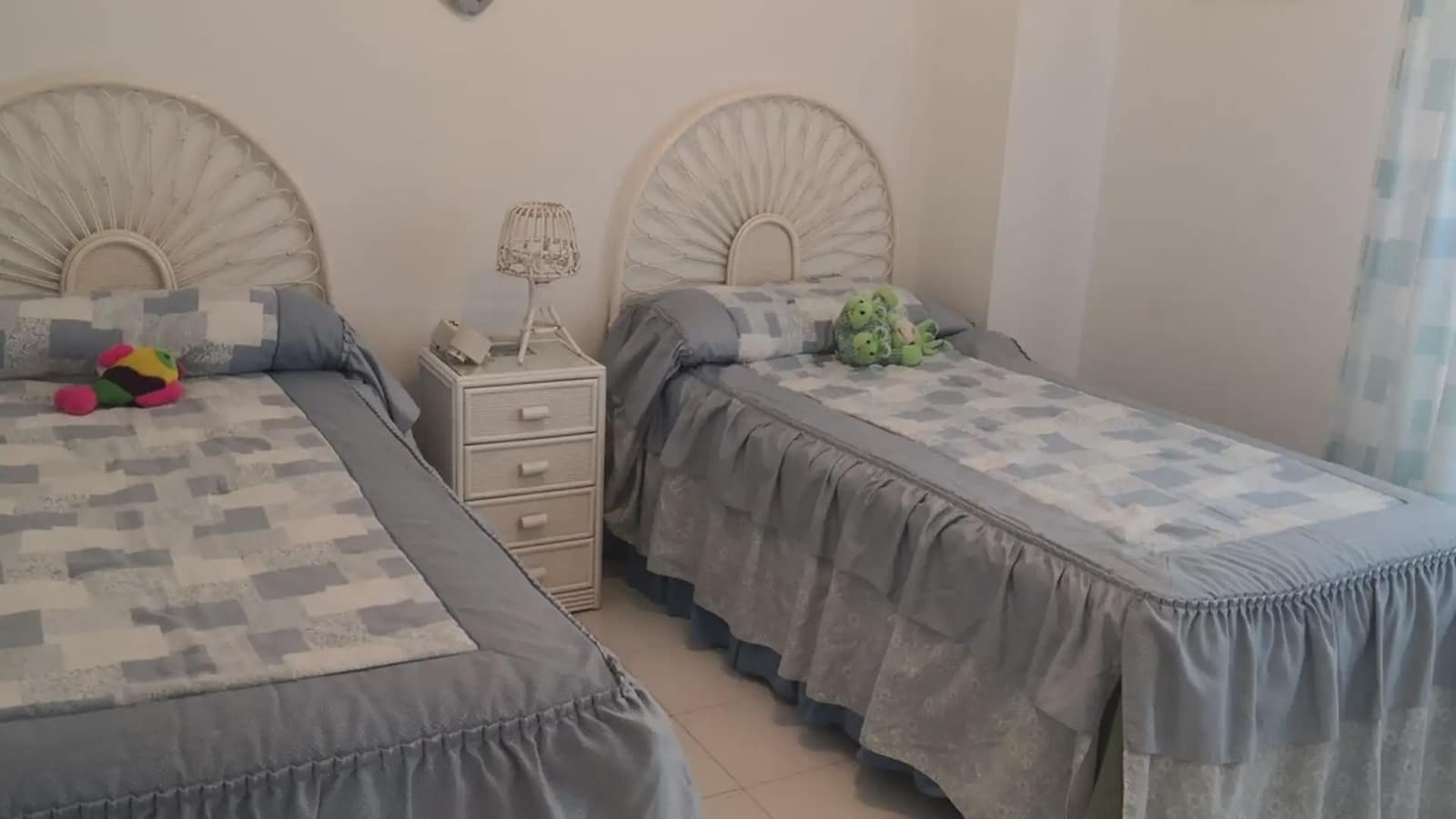 2 slaapkamer Strandappartement te koop in Fuengirola met zwembad garage - € 520.000 (Ref: 9747136)