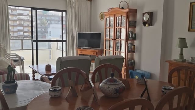 2 slaapkamer Strandappartement te koop in Centro ciudad, Fuengirola met zwembad garage - € 520.000 (Ref: 9747136)