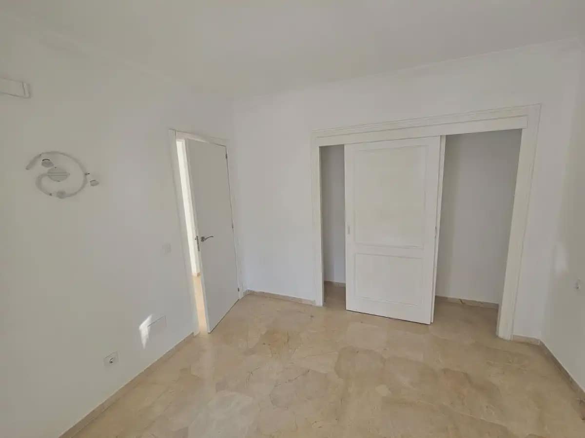 1 soveværelse Lejlighed til salg i Mijas med swimmingpool - € 259.000 (Ref: 9760046)