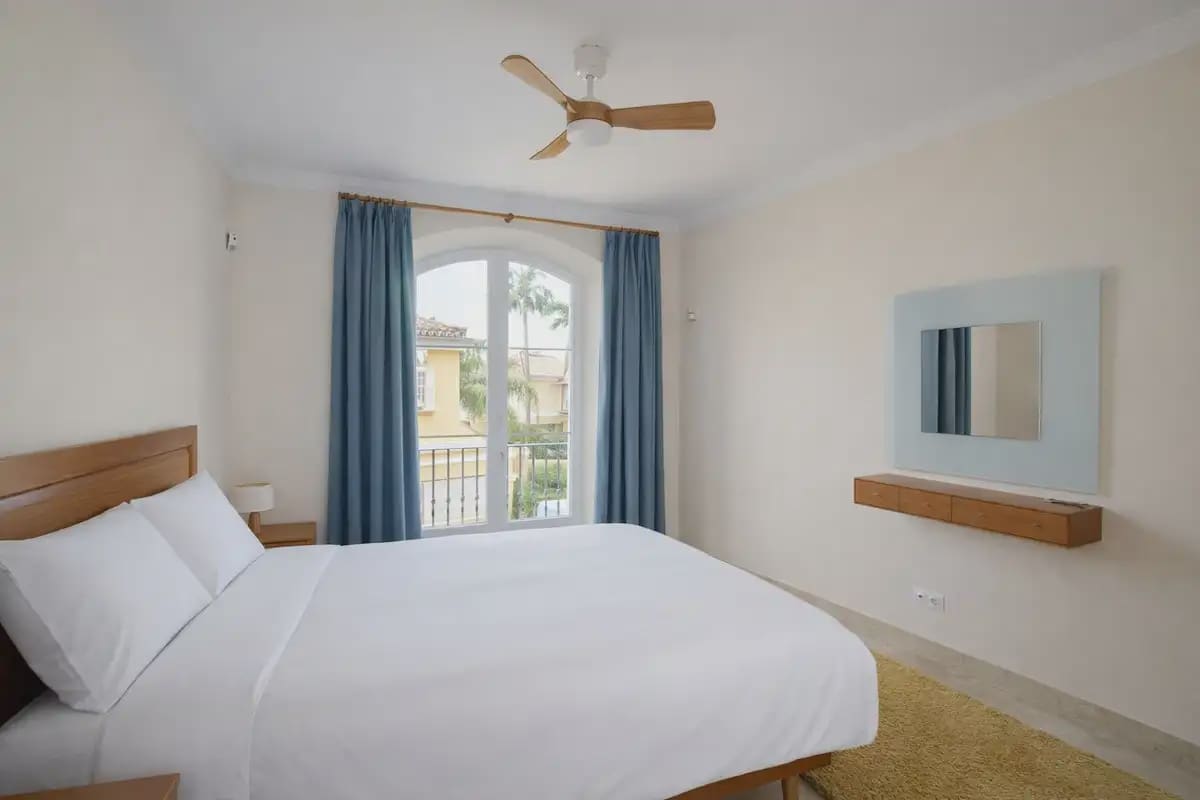 3 makuuhuone Paritalo myytävänä paikassa Marbella mukana uima-altaan 
autotalli - 725 000 € (Ref: 9760047)