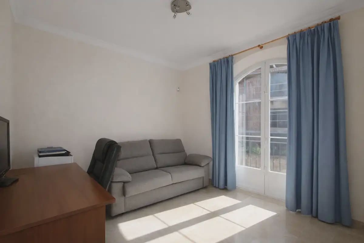 3 makuuhuone Paritalo myytävänä paikassa Marbella mukana uima-altaan 
autotalli - 725 000 € (Ref: 9760047)