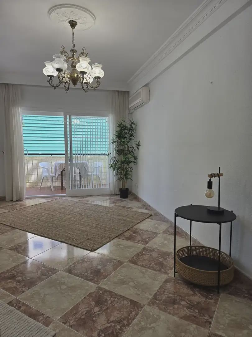 3 soveværelse Lejlighed til salg i Fuengirola - € 275.000 (Ref: 9760049)