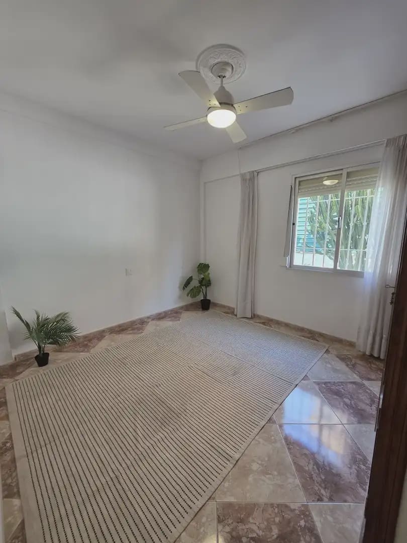 3 soveværelse Lejlighed til salg i Fuengirola - € 275.000 (Ref: 9760049)