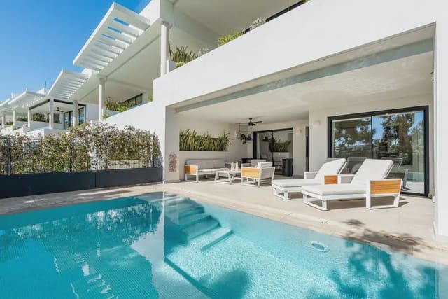 3 bedroom Terraced Villa for sale in Cabopino - Artola, Marbella with pool garage - € 1,395,000 (Ref: 9760052)
