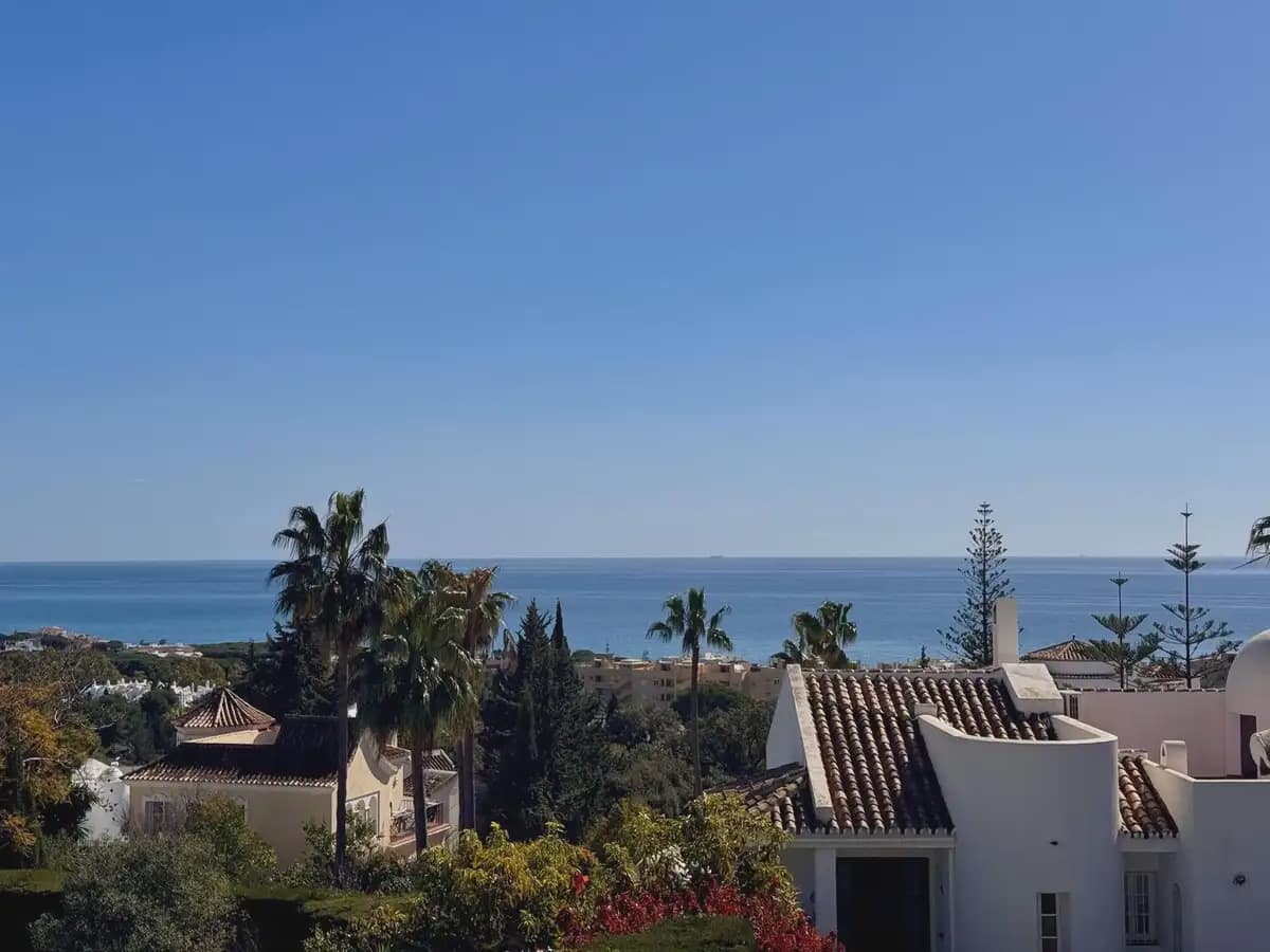 3 sypialnia Willa na sprzedaż w Mijas z basenem garażem - 650 000 € (Ref: 9760053)