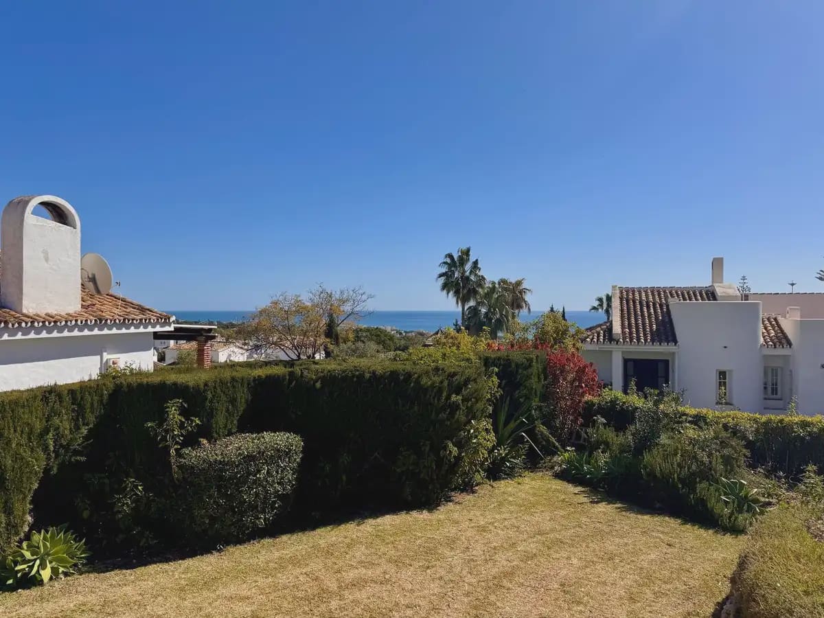 3 sypialnia Willa na sprzedaż w Mijas z basenem garażem - 650 000 € (Ref: 9760053)