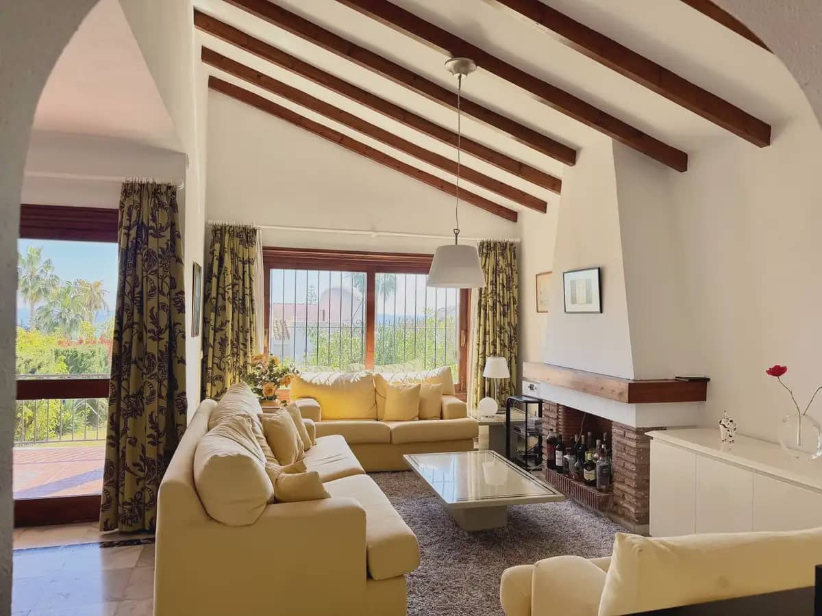 3 sypialnia Willa na sprzedaż w Mijas z basenem garażem - 650 000 € (Ref: 9760053)