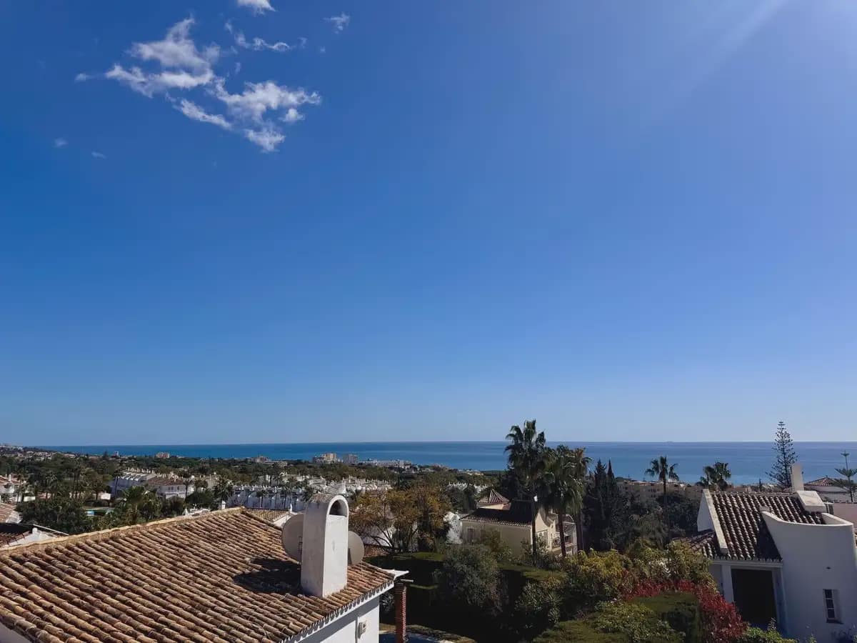 3 sypialnia Willa na sprzedaż w Mijas z basenem garażem - 650 000 € (Ref: 9760053)