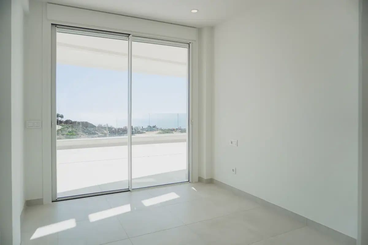 3 sypialnia Apartament na sprzedaż w Mijas z basenem garażem - 1 200 000 € (Ref: 9760057)