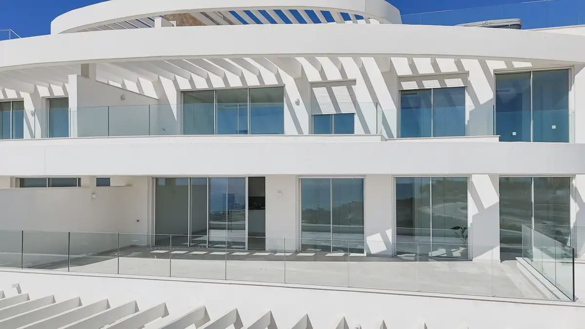 3 sypialnia Apartament na sprzedaż w Mijas z basenem garażem - 1 200 000 € (Ref: 9760057)