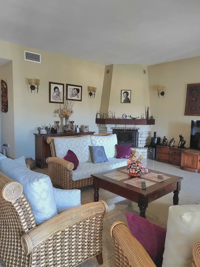 4 soveværelse Villa til salg i Mijas med swimmingpool garage - € 995.000 (Ref: 9760059)