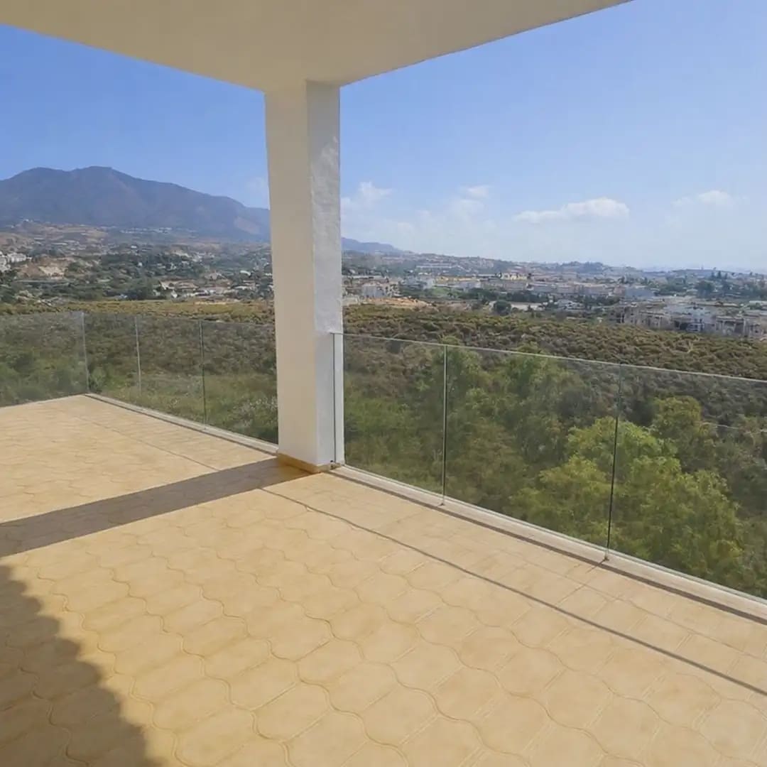 Chalet de 4 habitaciones en Mijas en venta con piscina garaje - 1.150.000 € (Ref: 9760063)