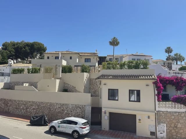 5 Zimmer Villa zu verkaufen in Riviera del Sol, Mijas mit Pool Garage - 1.495.000 € (Ref: 9760066)