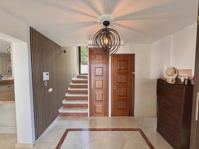 5 Zimmer Villa zu verkaufen in Riviera del Sol, Mijas mit Pool Garage - 1.495.000 € (Ref: 9760066)