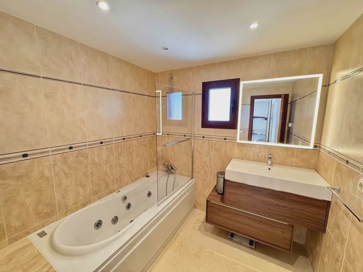 5 slaapkamer Villa te koop in Mijas met zwembad garage - € 1.495.000 (Ref: 9760066)