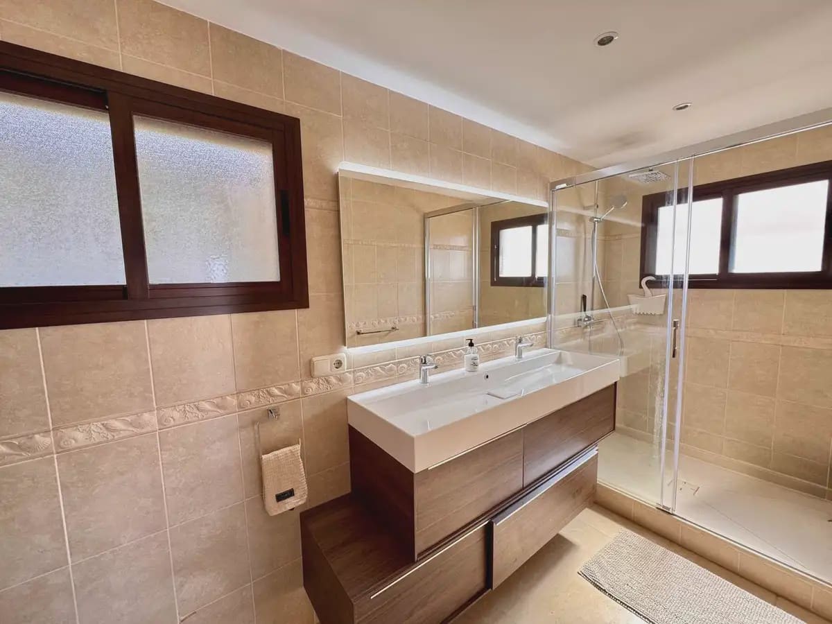 5 slaapkamer Villa te koop in Mijas met zwembad garage - € 1.495.000 (Ref: 9760066)