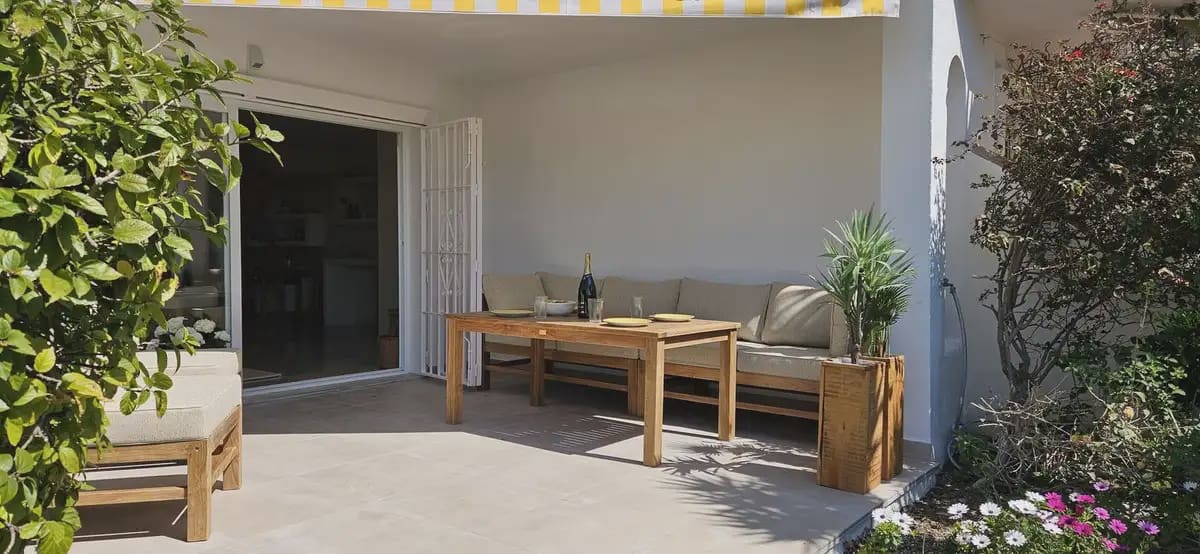 2 soveværelse Byhus til salg i Mijas med swimmingpool garage - € 549.000 (Ref: 9760067)