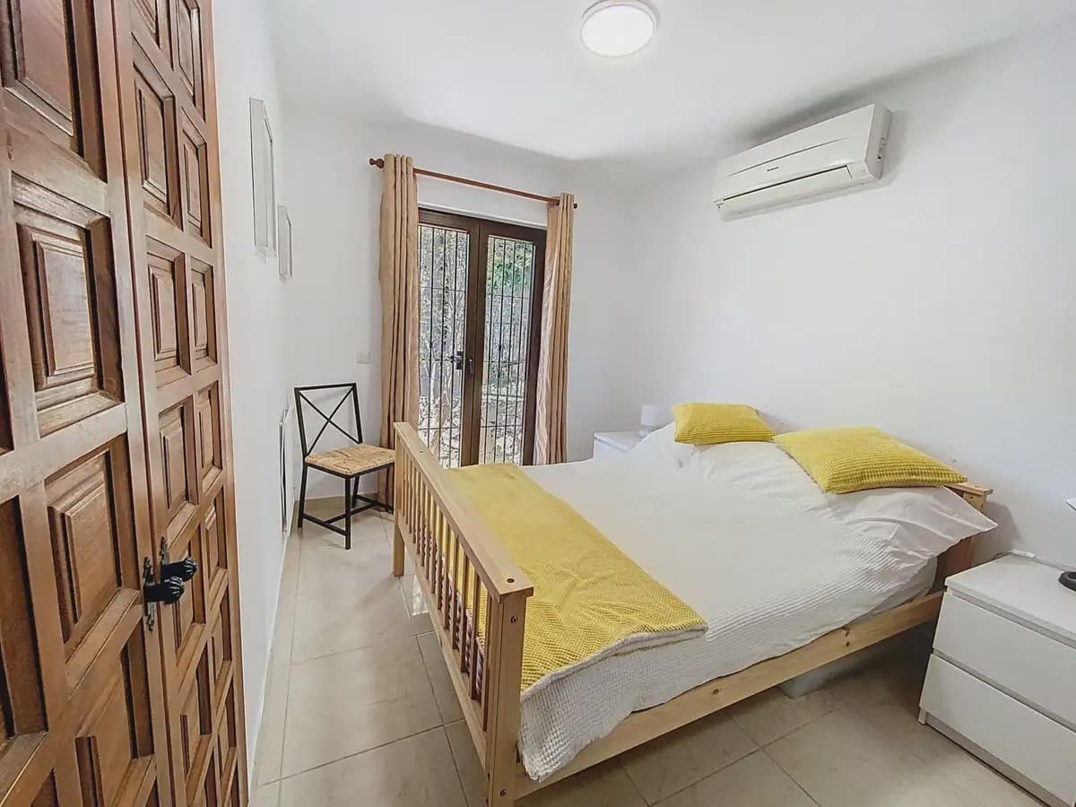 2 soveværelse Semi-Rækkehus til salg i Mijas med swimmingpool garage - € 385.000 (Ref: 9760070)