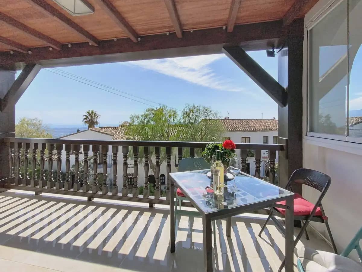 2 soveværelse Semi-Rækkehus til salg i Mijas med swimmingpool garage - € 385.000 (Ref: 9760070)