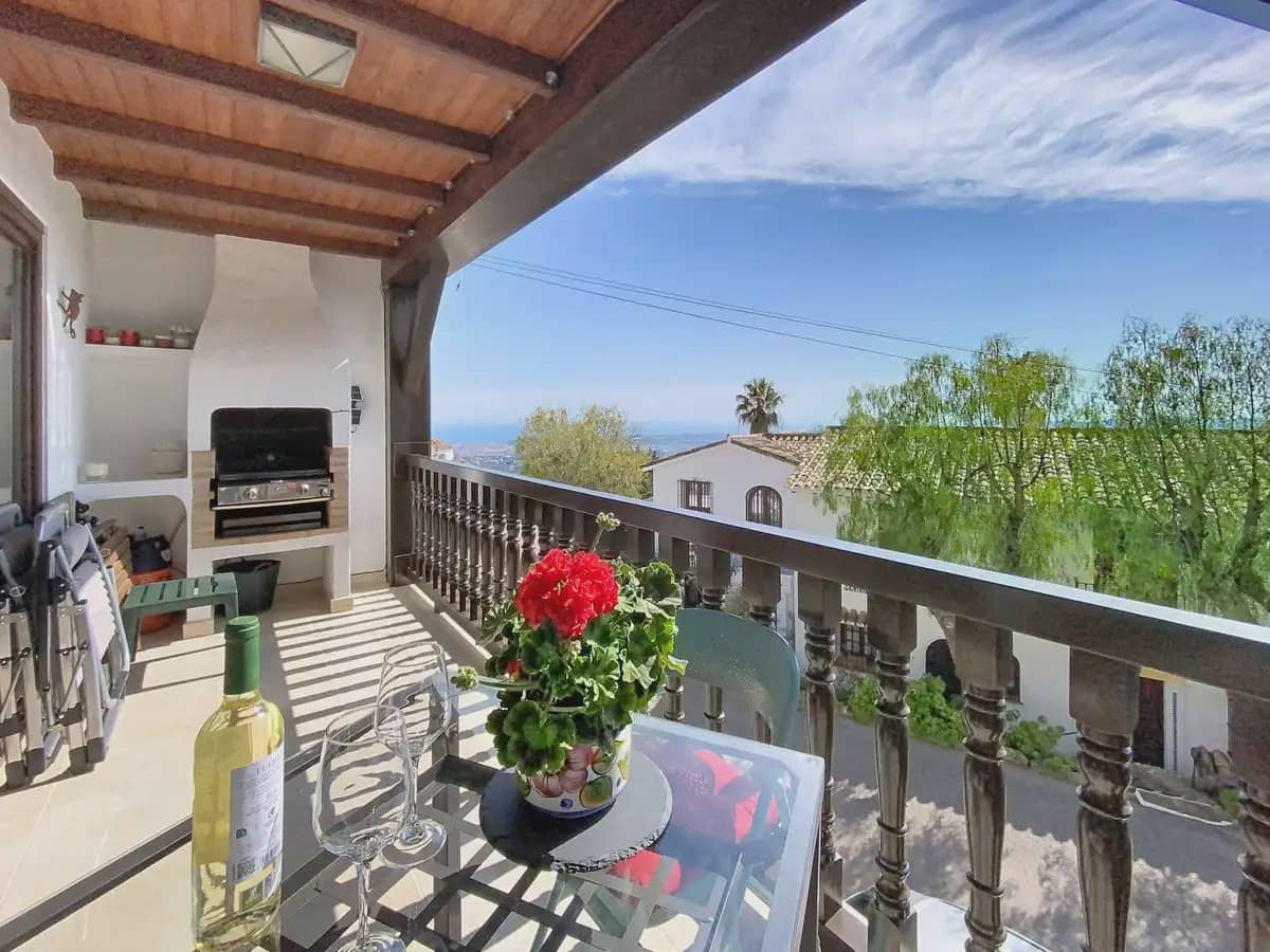 2 soveværelse Semi-Rækkehus til salg i Mijas med swimmingpool garage - € 385.000 (Ref: 9760070)