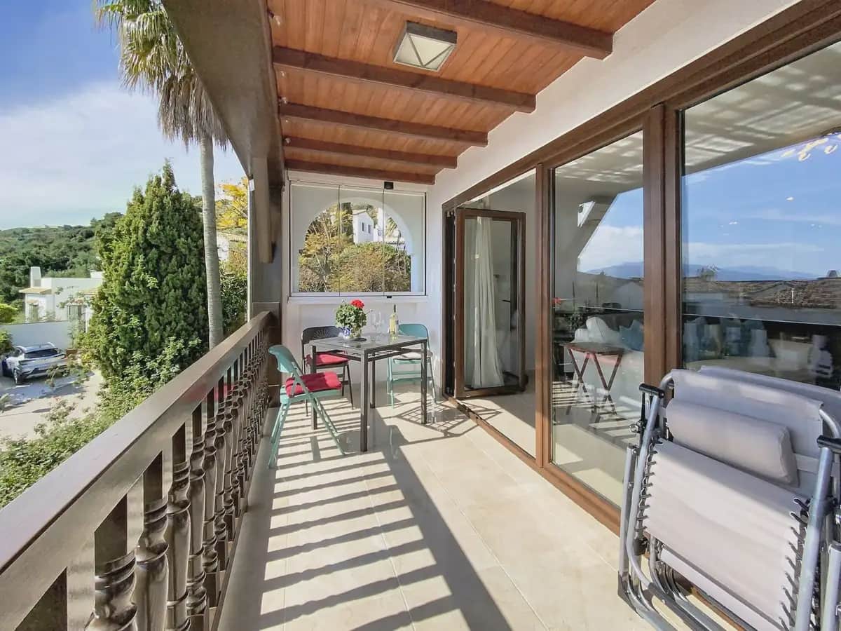 2 soveværelse Semi-Rækkehus til salg i Mijas med swimmingpool garage - € 385.000 (Ref: 9760070)