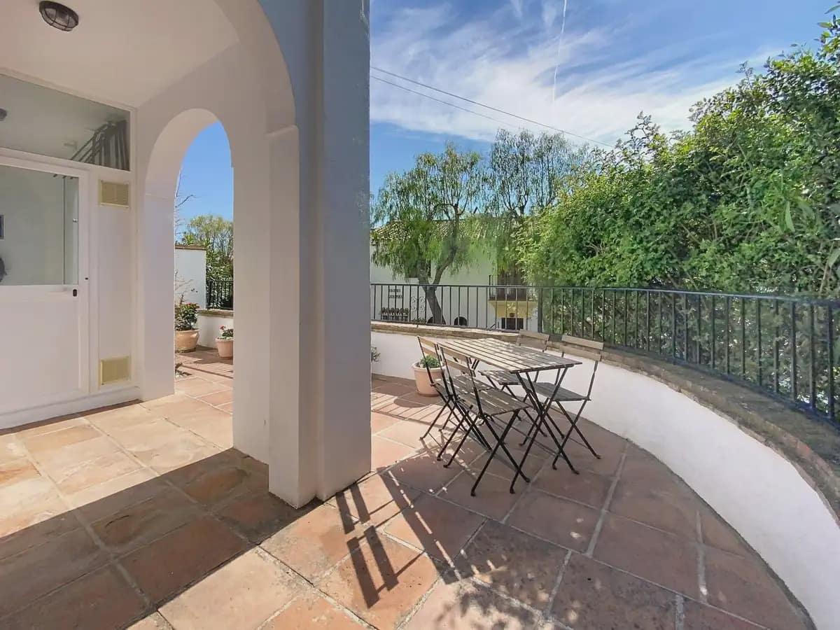 2 soveværelse Semi-Rækkehus til salg i Mijas med swimmingpool garage - € 385.000 (Ref: 9760070)