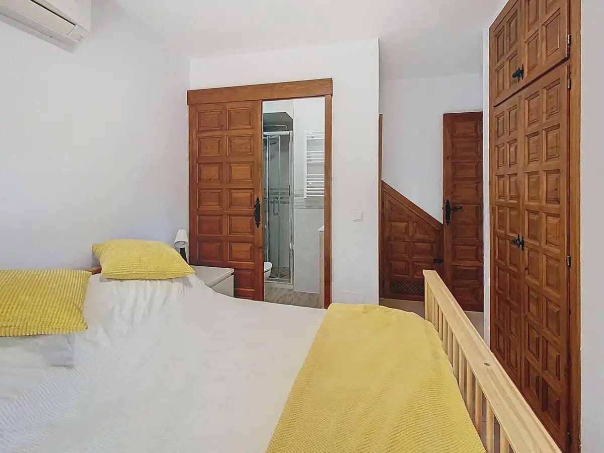 2 soveværelse Semi-Rækkehus til salg i Mijas med swimmingpool garage - € 385.000 (Ref: 9760070)