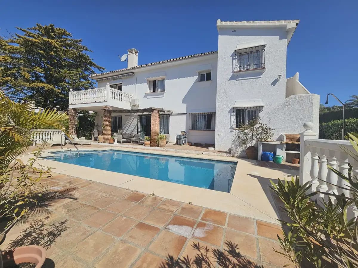 4 soveværelse Villa til salg i Mijas - € 795.000 (Ref: 9760071)