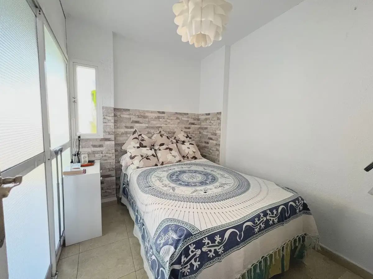 1 soveværelse Lejlighed til salg i Benalmadena med swimmingpool - € 185.000 (Ref: 9760072)