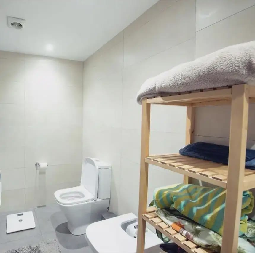 2 slaapkamer Appartement te koop in Torremolinos met zwembad garage - € 345.000 (Ref: 9760075)