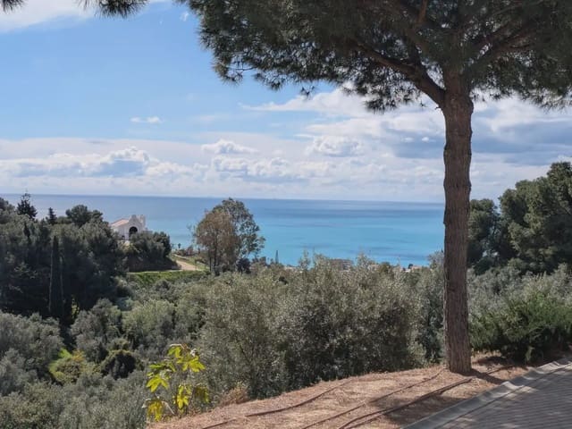 4 slaapkamer Villa te koop in Torremuelle, Benalmádena met zwembad garage - € 879.000 (Ref: 9760076)