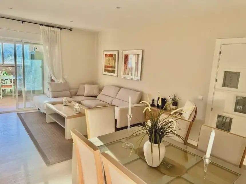 4 sypialnia Apartament na sprzedaż w Benalmadena z basenem garażem - 565 000 € (Ref: 9760077)