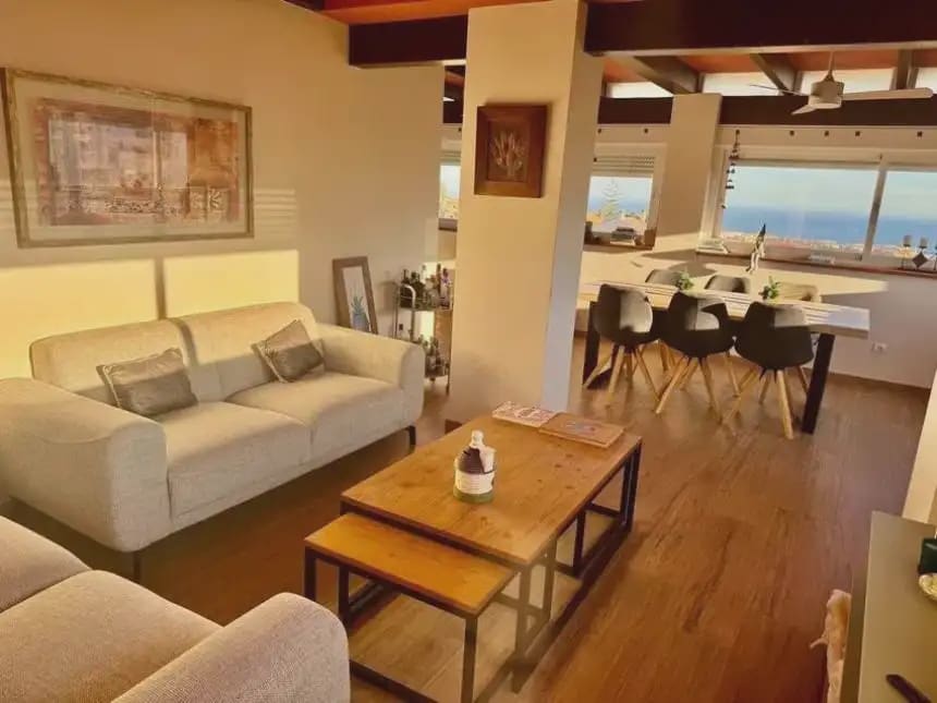 4 sypialnia Apartament na sprzedaż w Benalmadena z basenem garażem - 565 000 € (Ref: 9760077)