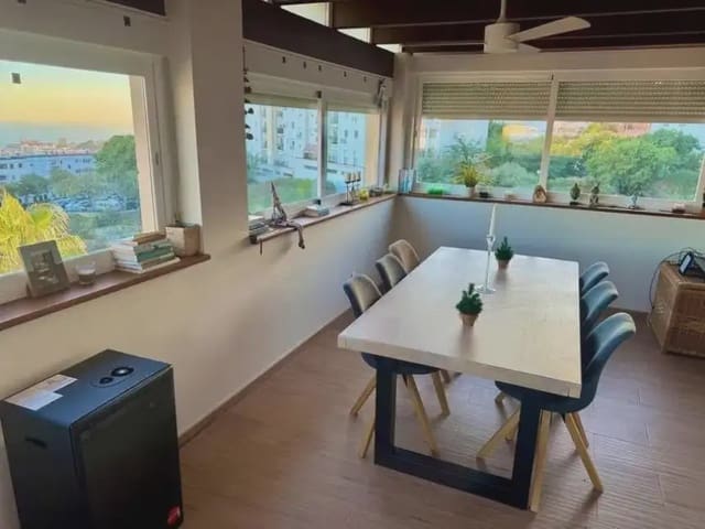 4 sypialnia Apartament na sprzedaż w Arroyo de la Miel, Benalmádena z basenem garażem - 565 000 € (Ref: 9760077)