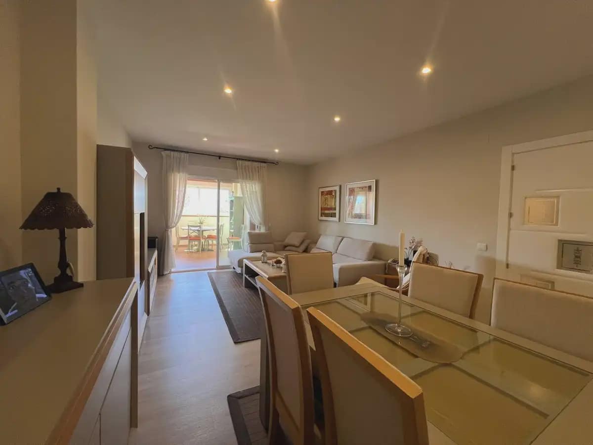 4 sypialnia Apartament na sprzedaż w Benalmadena z basenem garażem - 565 000 € (Ref: 9760077)