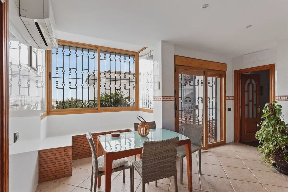 6 slaapkamer Villa te koop in Benalmadena met zwembad garage - € 1.590.000 (Ref: 9760078)