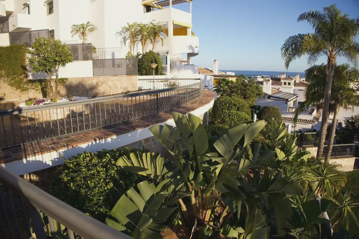 2 sovrum Lägenhet till salu i Benalmadena med pool garage - 295 000 € (Ref: 9760080)