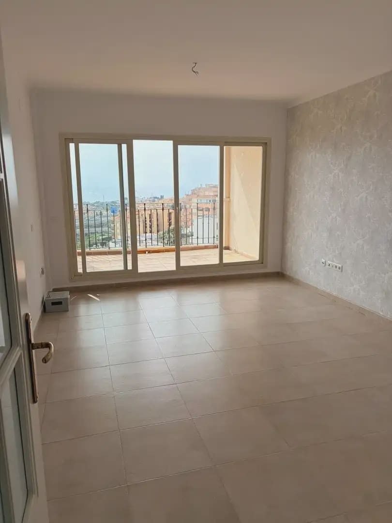 2 soveværelse Lejlighed til salg i Mijas med swimmingpool garage - € 395.000 (Ref: 9760081)