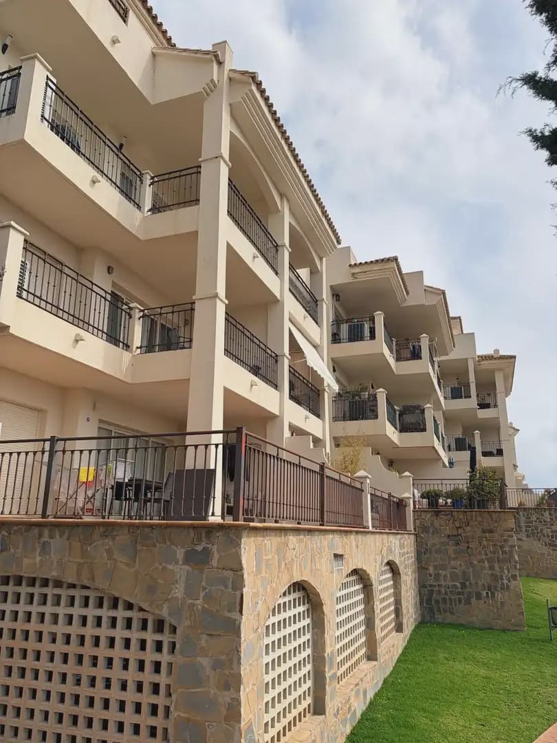 2 soveværelse Lejlighed til salg i Mijas med swimmingpool garage - € 395.000 (Ref: 9760081)