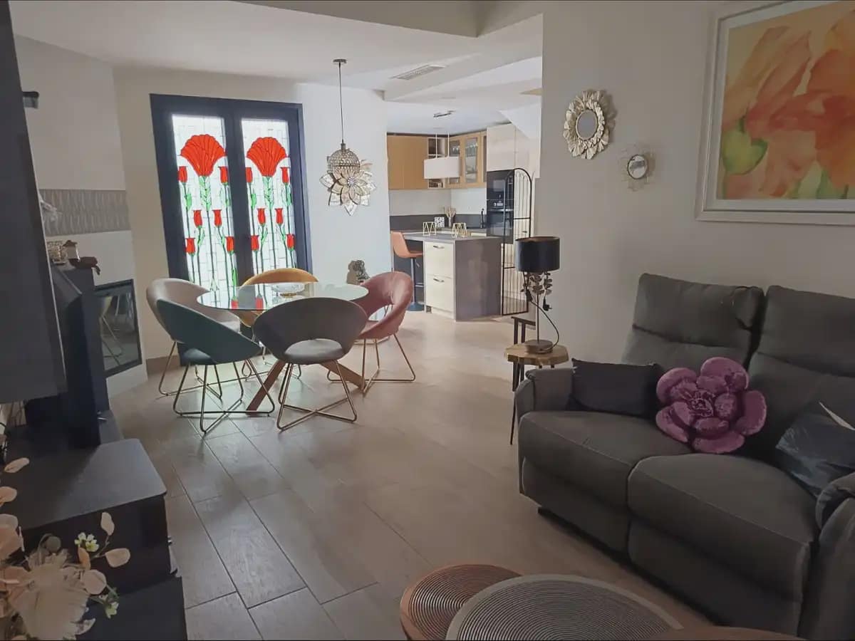 Casa de 4 habitaciones en Fuengirola en venta con piscina - 585.000 € (Ref: 9760083)