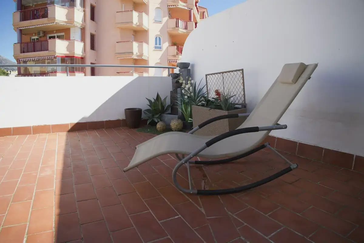 Casa de 4 habitaciones en Fuengirola en venta con piscina - 585.000 € (Ref: 9760083)