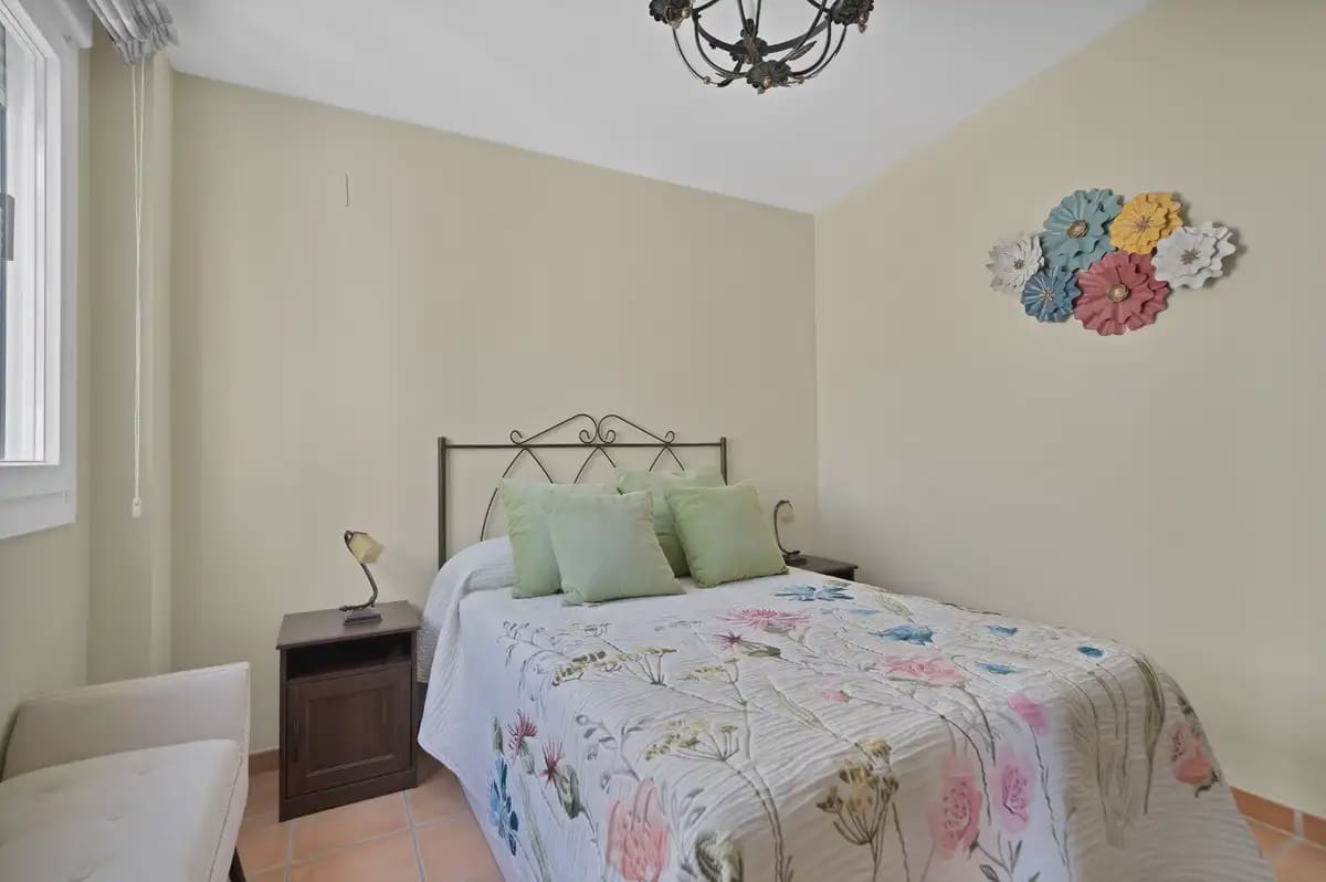 4 soverom Hus til salgs i Fuengirola med svømmebasseng garasje - € 525 000 (Ref: 9760083)