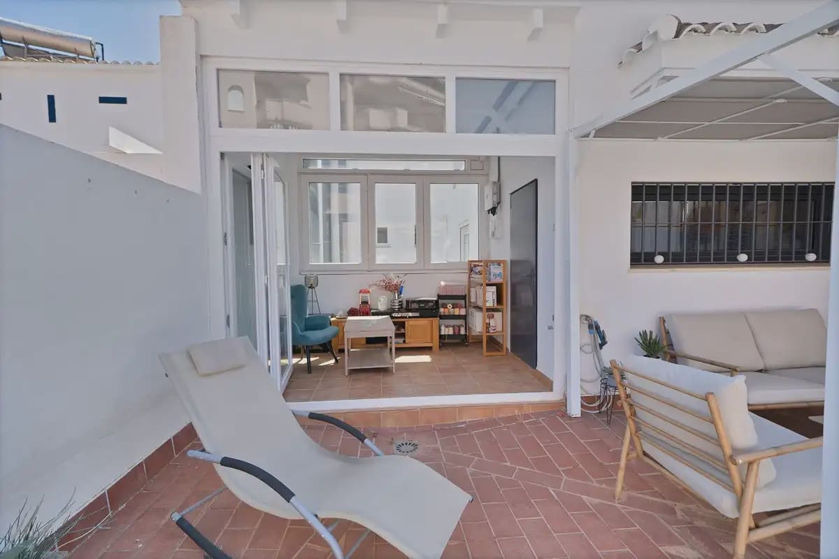 4 soverom Hus til salgs i Fuengirola med svømmebasseng garasje - € 525 000 (Ref: 9760083)