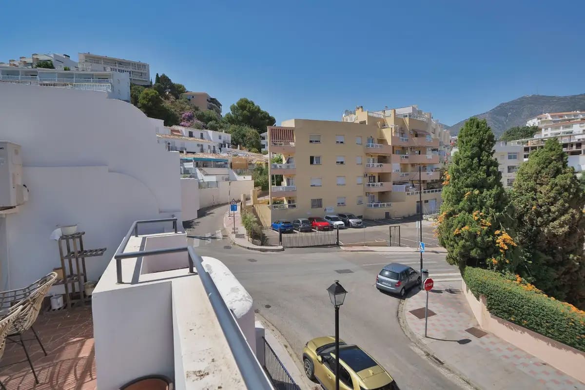 4 soverom Hus til salgs i Fuengirola med svømmebasseng garasje - € 525 000 (Ref: 9760083)