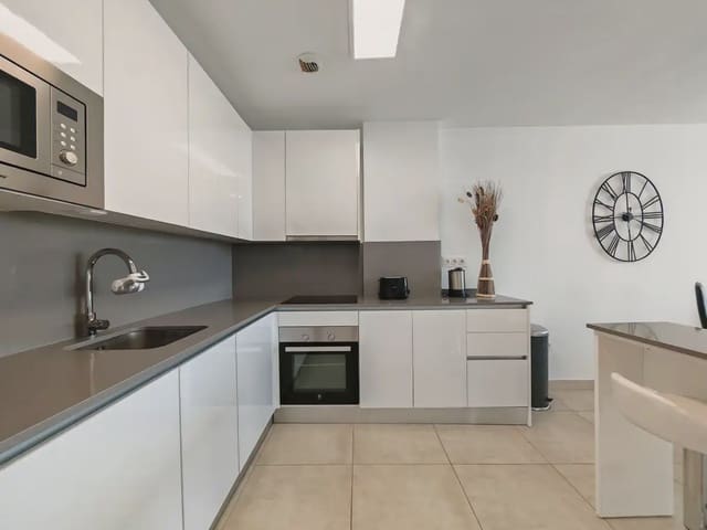 3 soveværelse Lejlighed til salg i La Cala de Mijas, Mijas med swimmingpool garage - € 590.000 (Ref: 9760085)