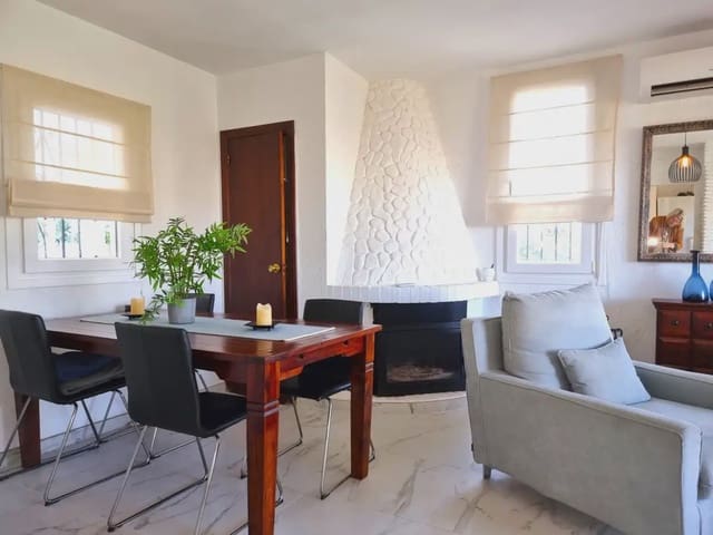 Pareado de 2 habitaciones en Arroyo de la Miel, Benalmádena en venta con piscina garaje - 415.000 € (Ref: 9760087)