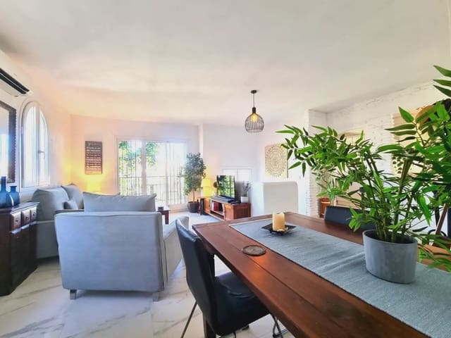 Pareado de 2 habitaciones en Arroyo de la Miel, Benalmádena en venta con piscina garaje - 415.000 € (Ref: 9760087)